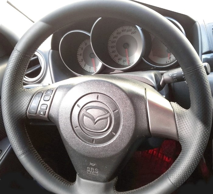 Оплетка на руль из натуральной кожи Mazda 2-I (DY) 2003-2007 - фото 10935