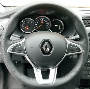 {{photo.Alt || photo.Description || 'Оплетка на руль из натуральной кожи Renault Logan II (2018-н.в.)'}}
