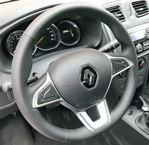 {{photo.Alt || photo.Description || 'Оплетка на руль из натуральной кожи Renault Arkana I (2019-н.в.)'}}