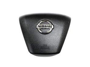 {{photo.Alt || photo.Description || 'Заглушка руля Nissan Murano 2010-2015'}}