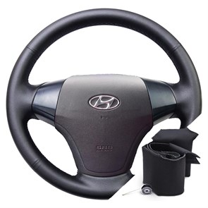 {{photo.Alt || photo.Description || 'Оплетка на руль из экокожи Altona Hyundai Elantra IV (2006-2010)'}}