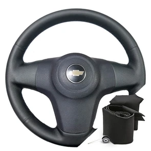 {{photo.Alt || photo.Description || 'Оплетка на руль Chevrolet Niva I рестайлинг (2009-2022)'}}