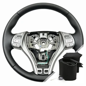 {{photo.Alt || photo.Description || 'Оплетка на руль для Nissan Tiida (2015-2018) для замены штатной кожи'}}