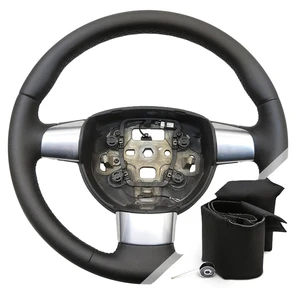 {{photo.Alt || photo.Description || 'Оплетка на руль для Ford Focus 2 (2005-2011) для замены штатной кожи'}}