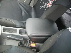 {{photo.Alt || photo.Description || 'Подлокотник Ford Focus 2'}}