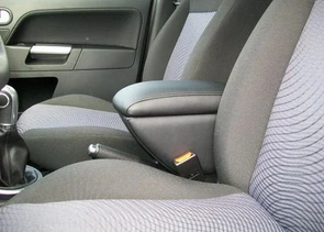 {{photo.Alt || photo.Description || 'подлокотник для Ford Fusion'}}