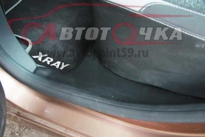 {{photo.Alt || photo.Description || 'Накладки на ковролин задние Лада XРей | LADA XRAY'}}