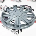 Фото крепежа колпака на Volkswagen Golf 5 R15 SKS-Teorin 15319